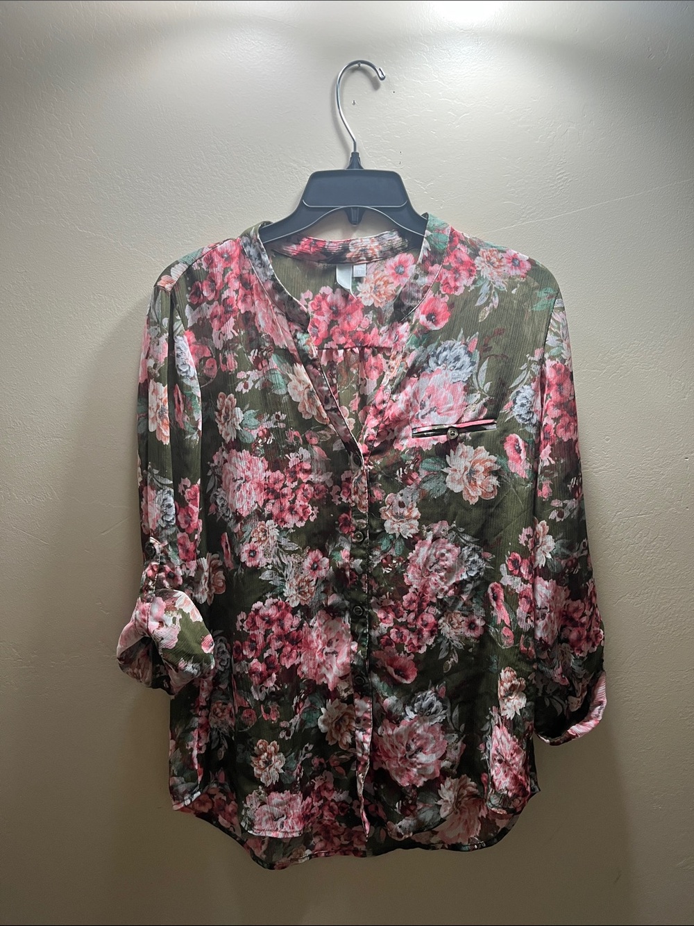 Kut from the Kloth Olive Green and Pink Floral Button-Up Blouse
